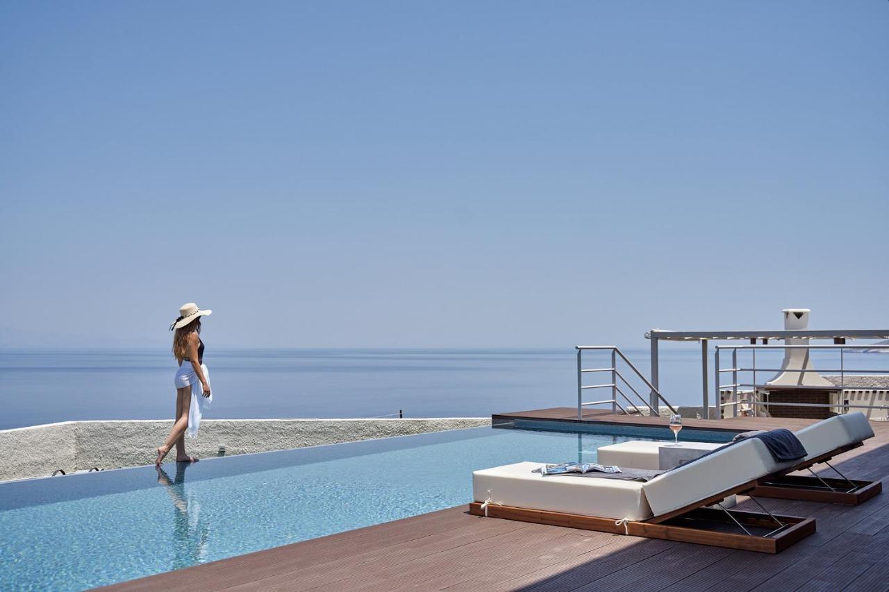 Blue Armonia Featuring Saltwater Heated Pool Villa