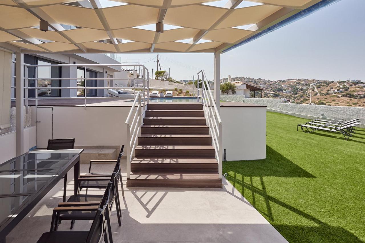 Blue Armonia Featuring Saltwater Heated Pool Villa